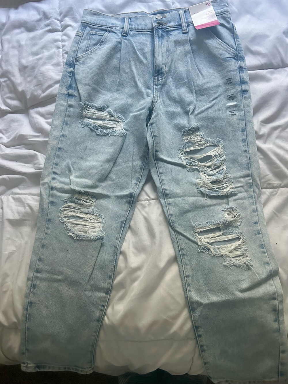 MOM NWT High Rise Light Wash Distressed Jeans